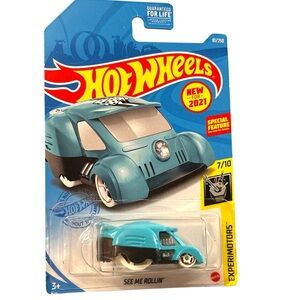 NWT Hot Wheels See Me Rollin - Experimotors
